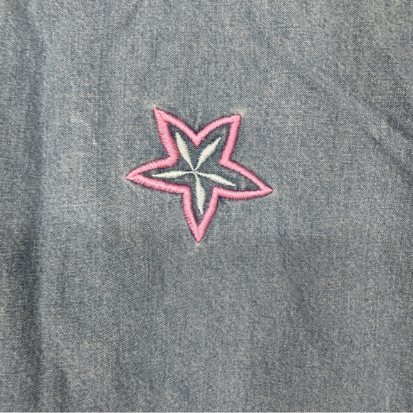 Vintage NEW beachy embroidered denim/chambray button down shirt - Picture 3 of 8